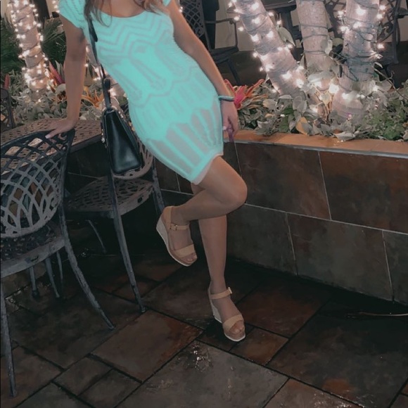 BEBE turquoise dress - Picture 4 of 8